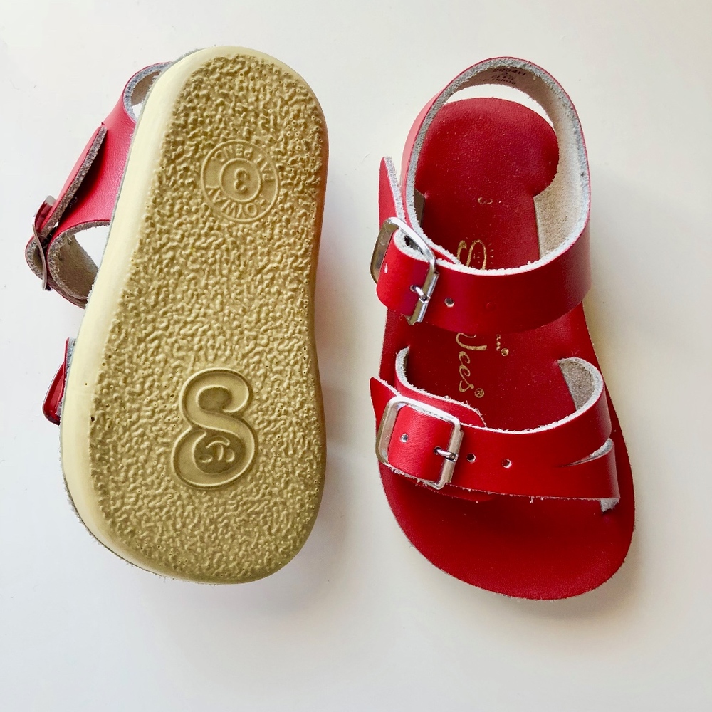 Red Saltwater Sandals EUC Size 3